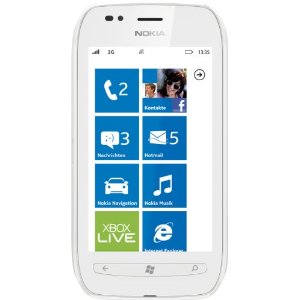 Nokia Lumia 710 Smartphone (9,4 cm (3,7 Zoll) Touchscreen, 5 Megapixel Kamera, Windows Phone Mango OS) weiß