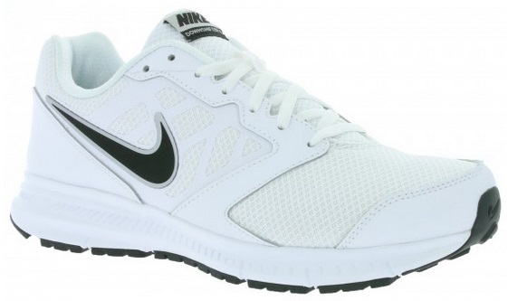 Bild zu Herren Sneaker Nike Downshifter 6 in Weiß für 29,99€