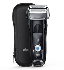 Bild zu [Top] Braun Series 7 Elektrorasierer 7840s mit Reise-Etui für 102,26€ (Vergleich: 169,99€)