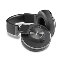 Bild zu AKG K550 MKIII Referenz Over-Ear Kopfhörer für 99€ inkl. Versand (Vergleich: 139€)