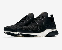 Bild zu Nike Air Presto Fly SE Herren Sneaker schwarz für 52,78€ (Vergleich: 74,99€)