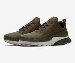 Bild zu Nike Presto Fly Herren Sneaker für je 48,98€ (Vergleich: 71,90€)