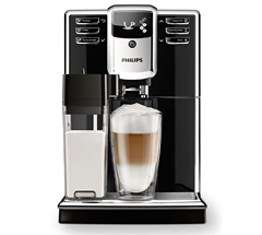 Bild zu Amazon.it: Philips 5000 Serie EP5360/10 Kaffeevollautomat, 6 Kaffeespezialitäten (integriertes Milchsystem) für 433,31€ (Vergleich: 519€)