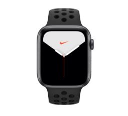 Bild zu Apple Watch Series 5 GPS 44mm Grey Aluminum Case mit NIKE Sport Armband schwarz für 419,90€ (VG: 448,67€)