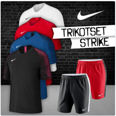 Bild zu Trikotset Nike Strike inkl. Nike Short Venom Woven (Farben frei wählbar) für 29,95€ (Vergleich: 46,90€)