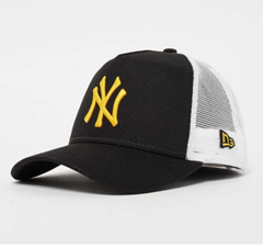 Bild zu New Era A-Frame Yankees Trucker Cap für 15,24€ (Vergleich: 21,03€)