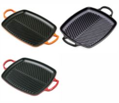 Bild zu LE CREUSET Grillplatte rechteckig 30cm in Rot, Schwarz oder Orange für je 89,99€ (VG: 113,05€)