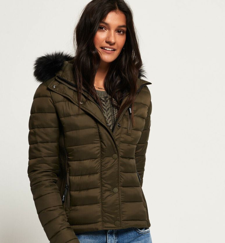 Bild zu Superdry schmal geschnittene Damen Kapuzenjacke mit Doppelreißverschluss in 8 Farben (Gr.: XXS -XL) für 51,95€ (VG: 65,98€)