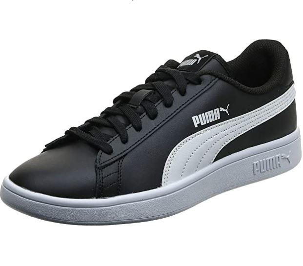 Bild zu PUMA Unisex Smash V2 Leder Sneaker in Schwarz Weiß (Gr.: 36 – 48,5) für 25,47€ (VG: bis 34,95€)