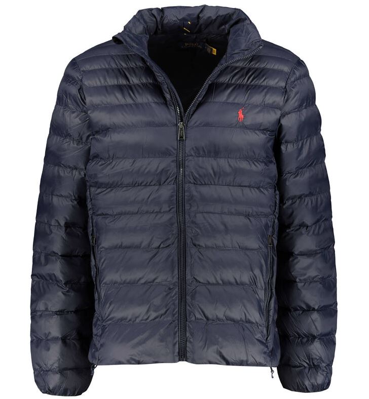 Bild zu Polo Ralph Lauren Herren Steppjacke in Schwarz oder Marine (Gr.: S – XXL) für 205,94€ (VG: 254,20€)