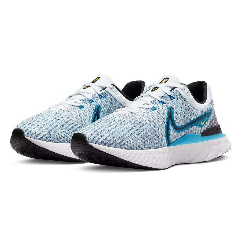 Bild zu Nike Laufschuh React Infinity Run Flyknit III weiß/blau (Gr.: 40,5 – 44,5) für 74,99€ (VG: 103,99€)