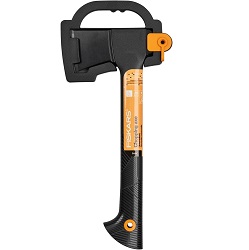 Bild zu 39cm Fiskars Universalaxt Solid A6 mit Klingen- und Transportschutz für 36,39€ (Vergleich: 42,99€)