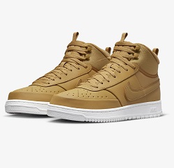 Bild zu Herren Sneaker Nike Court Vision Mid Winter für 53,97€ (Vergleich: 67,99€)