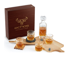 Bild zu [beendet – Preis wurde um 20€ erhöht] Echos Whiskey Gläser Set mit Karaffe und 4 Gläser für 19,99€ (Vergleich: 49,90€)