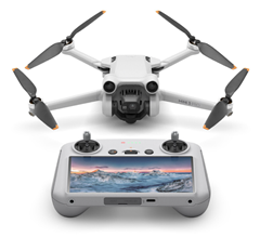 Bild zu DJI Mini 3 Pro RC Drohne mit Smart Control mit Display-Steuerung für 631,95€ (Vergleich: 799€)